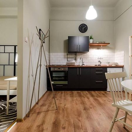 Cosy Apartment In Party District K30 Budapest Exterior foto