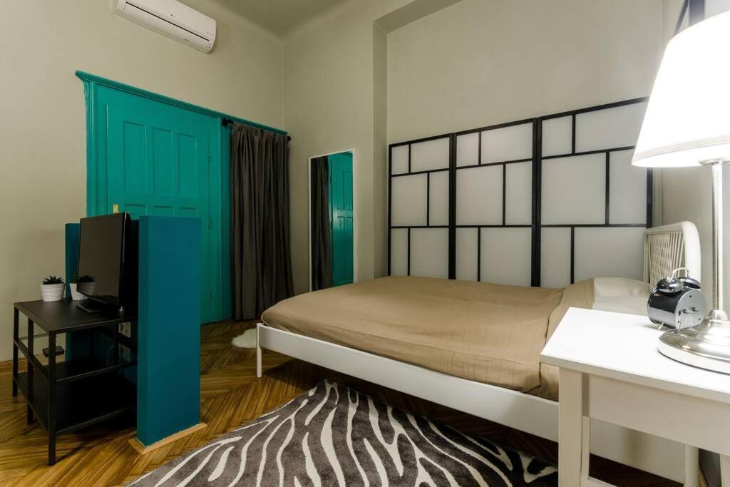 Cosy Apartment In Party District K30 Budapest Exterior foto
